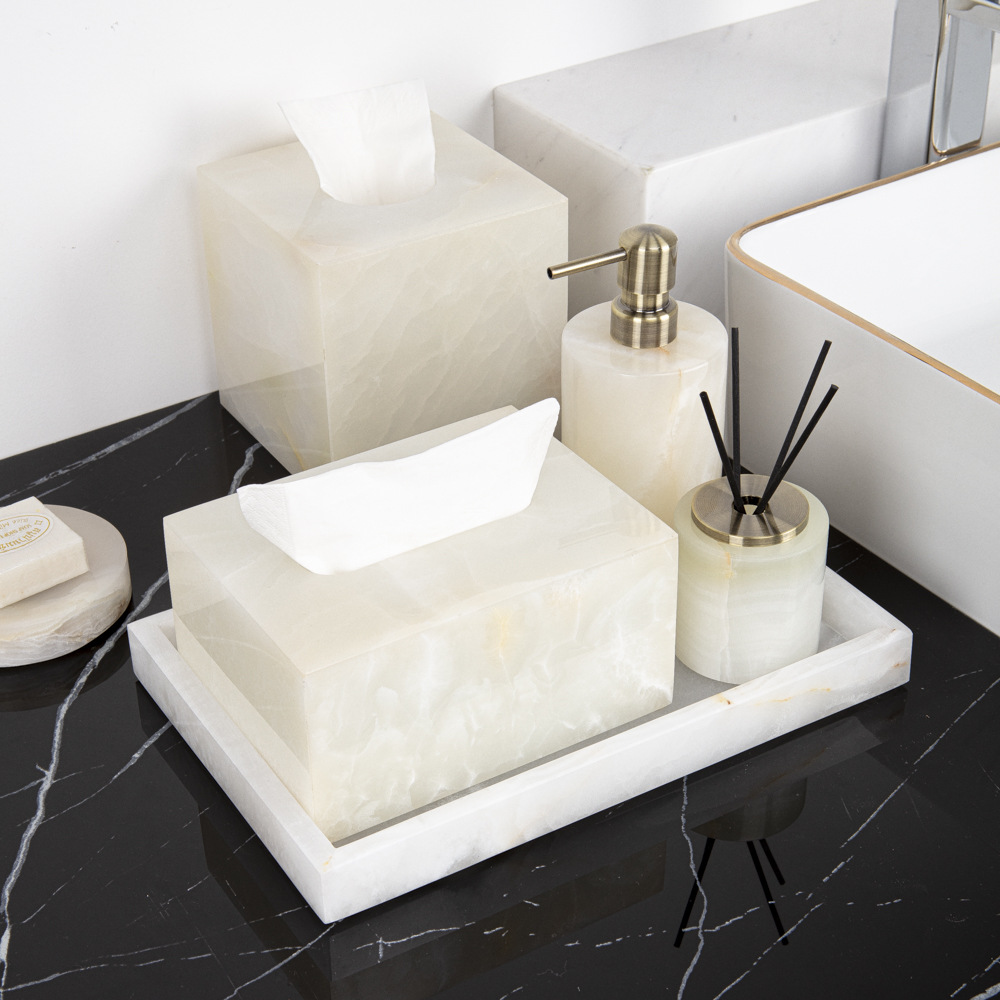 White Onyx Natural Marble Bath - огляд і ціна Zara Home Bathroom Set