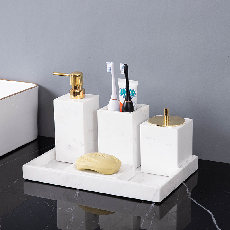Minimalist Volakas White Natur - огляд і ціна Zara Home Bathroom Set