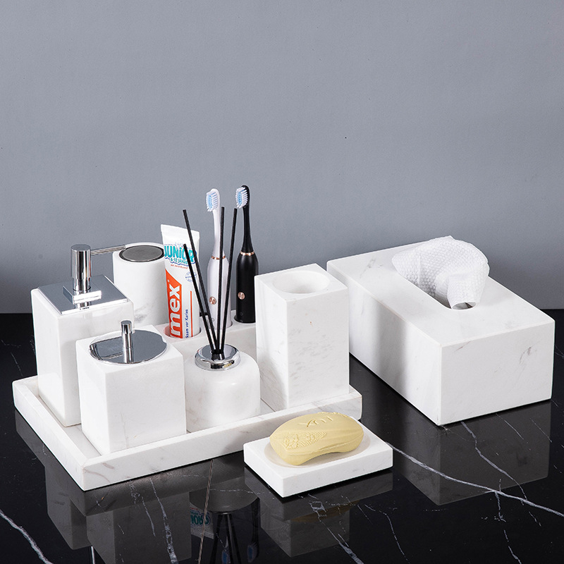 Minimalist Volakas White Natur - огляд і ціна Zara Home Bathroom Set