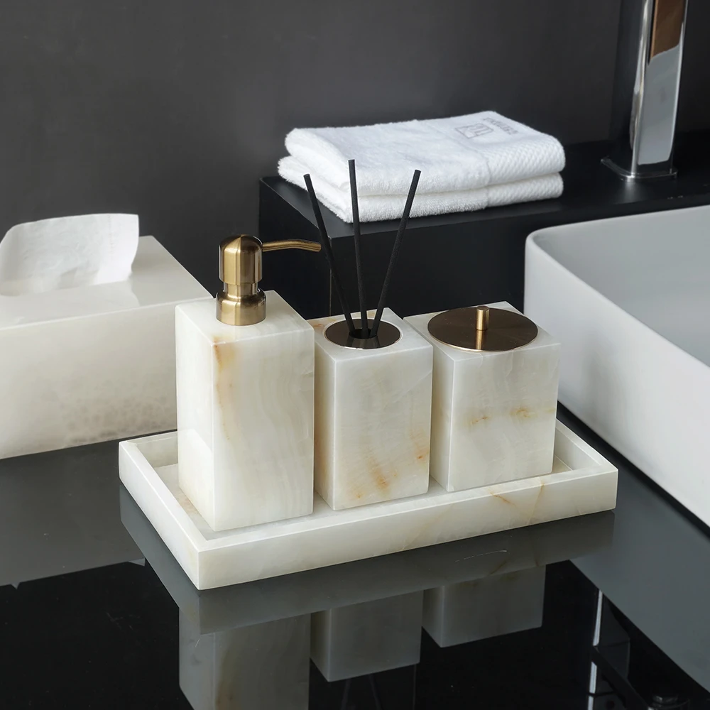 White Onyx Natural Marble Bath - огляд і ціна Zara Home Bathroom Set
