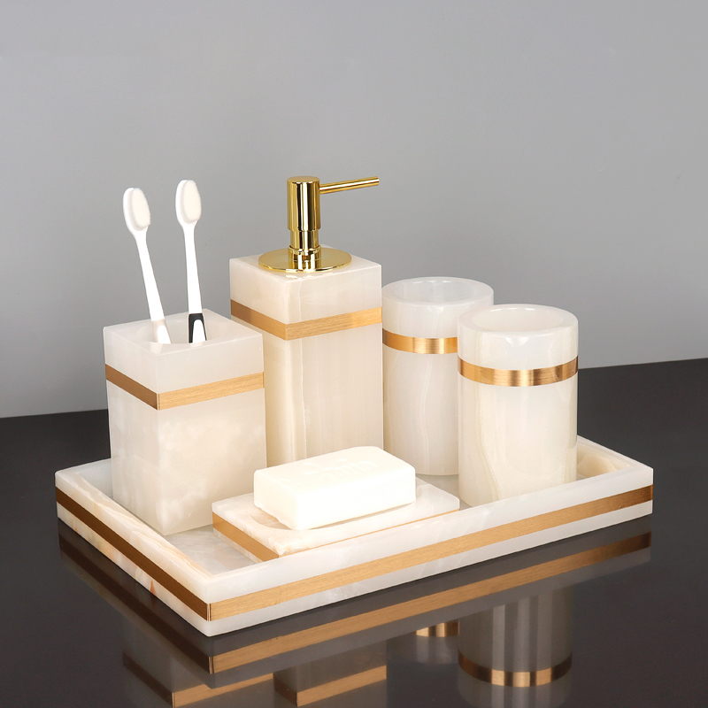 White Onyx Natural Marble Bath - огляд і ціна Zara Home Bathroom Set